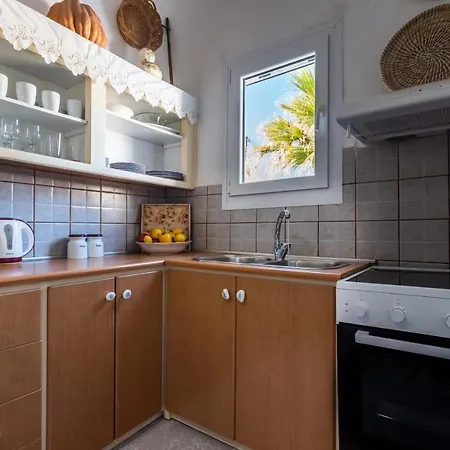 Giorgantis House &