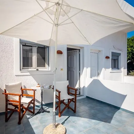 Giorgantis House & בית נופש Triovasálos