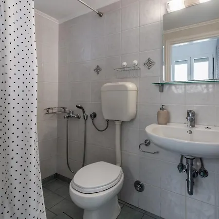 Semesterbostad Giorgantis House &