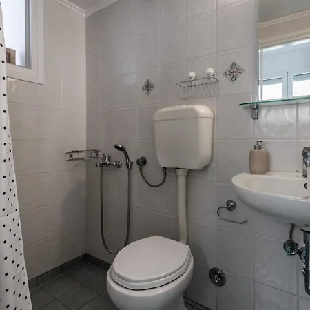 בית נופש Giorgantis House & *