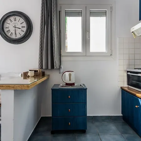 Giorgantis House & Nyaraló *