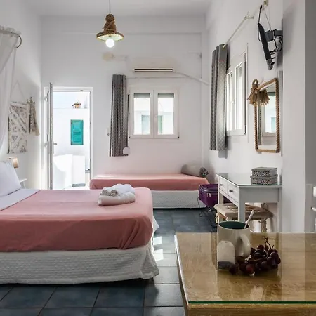 Giorgantis House &